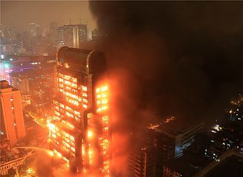 [Image: fire-guangzhou-2.jpg]