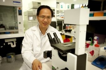 Professor Wei Duan Laboratory of Nanomedicine at Deakin University in Australia.