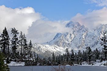 Mount Shuksan with Picture Lake in the foreground, in Washington, during late October. (Image by KingWu, Photos.com)