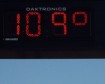 Salem Oregon bank thermometers 109 and 102