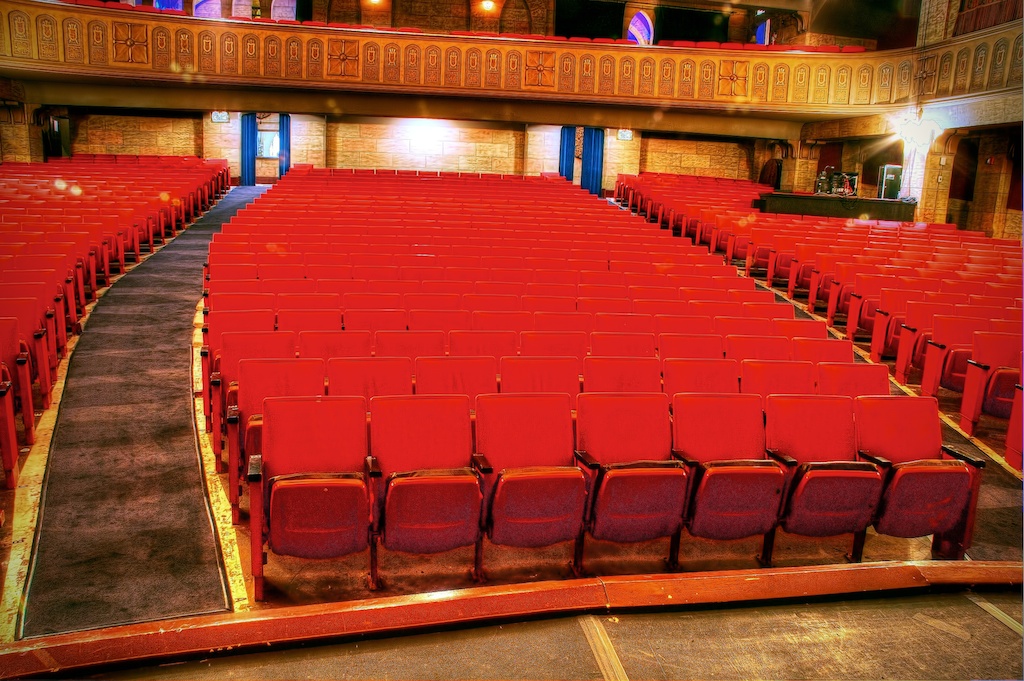 your city usa visits the elsinore theatre salem news com elsinore theater seating chart